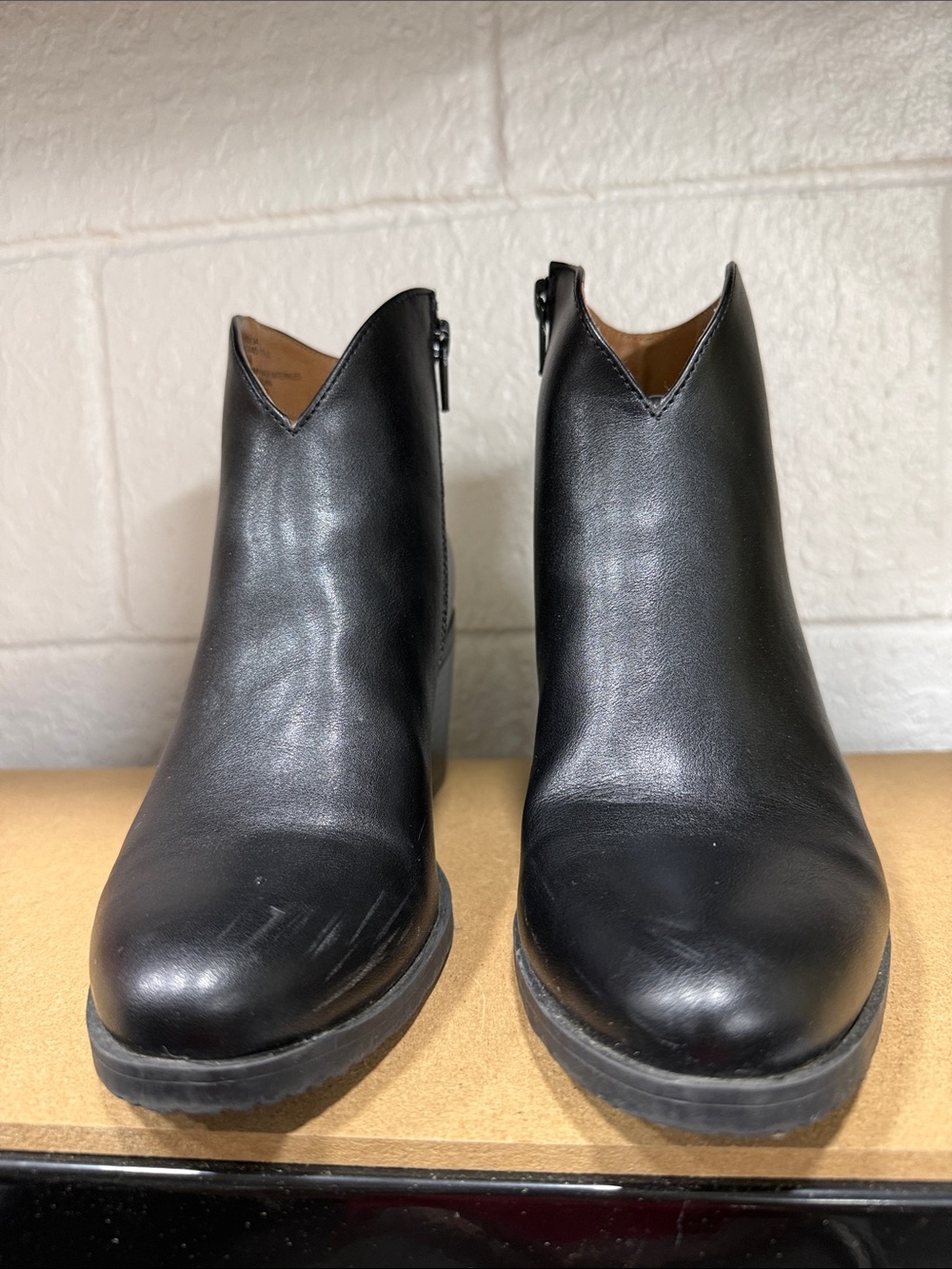 White Mountain Black Leather V-Cut Ankle Booties